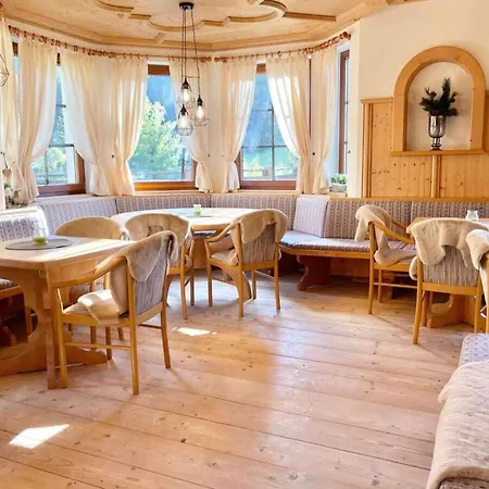 Holiday home In With Swimming Pool