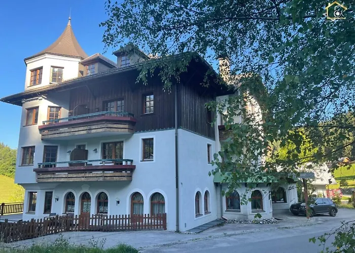 In With Swimming Pool