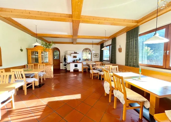 In With Swimming Pool Vakantiehuis Lackenhof